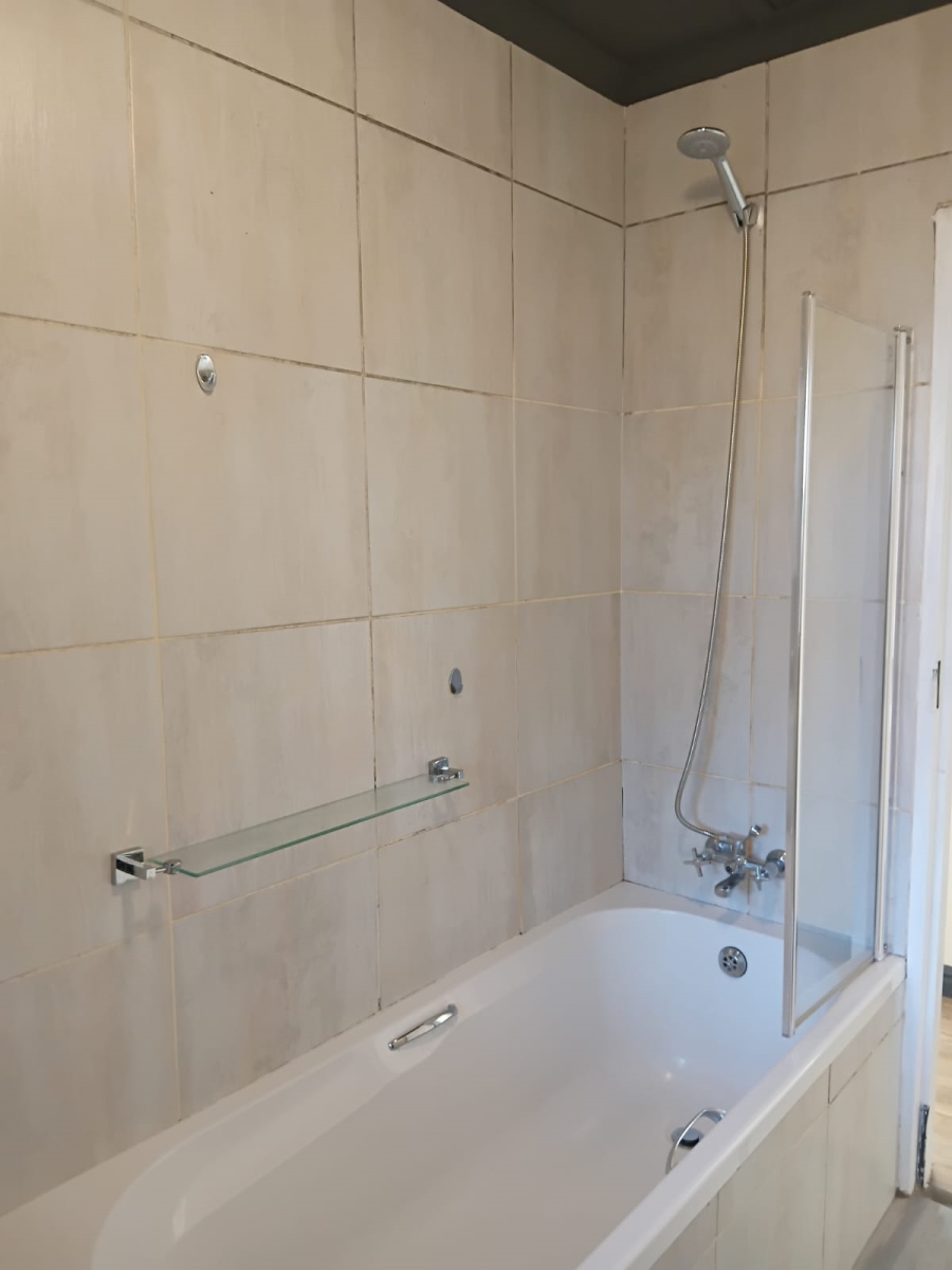 To Let 2 Bedroom Property for Rent in Diep River Western Cape